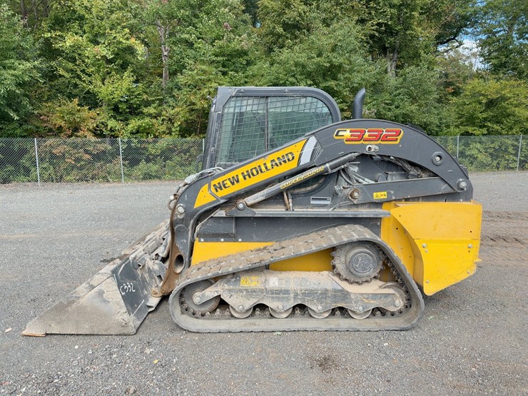 2023-new-holland-c332-image-2