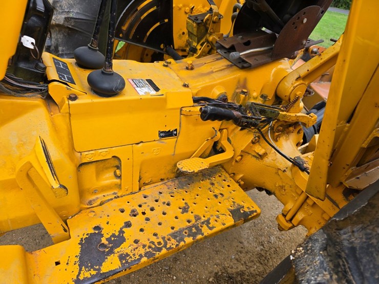 #2039-•-john-deere-tractor-image-34