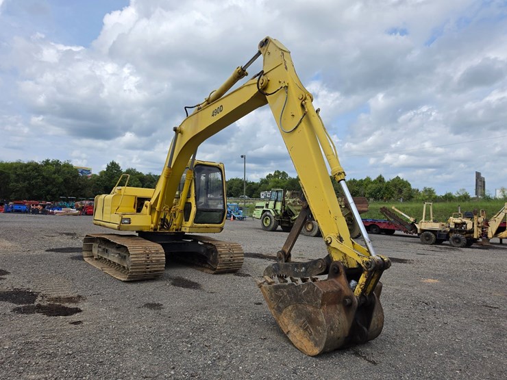 deere-490d-image-3