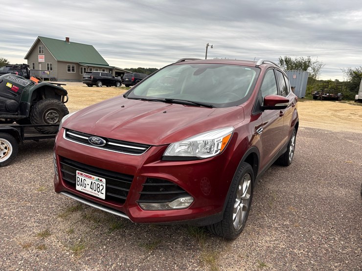 2015-ford-escape-image-1