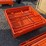 #1050-•-36"-x-36"-colapsable-forklift-ban-basket-image-2