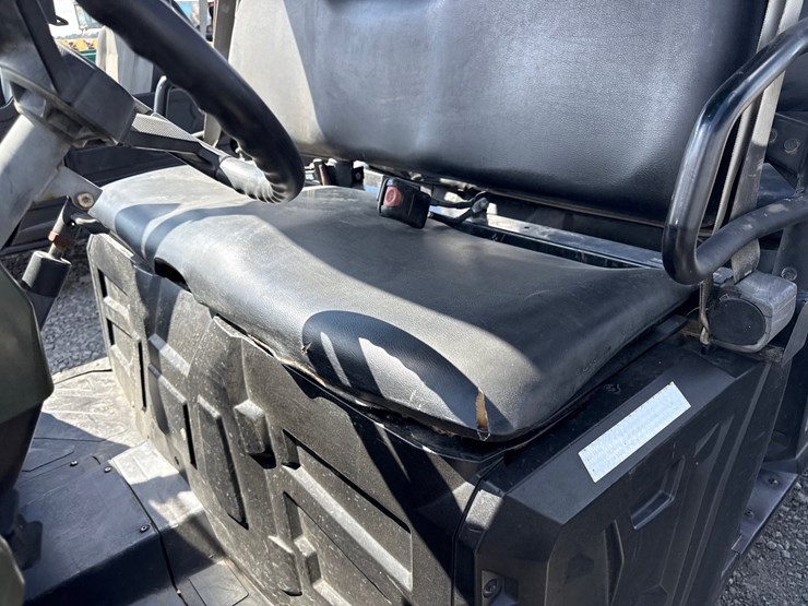 2011-polaris-ranger-crew-image-22