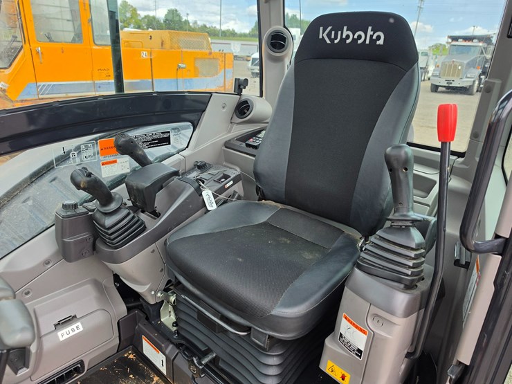 2024-kubota-kx057-5-image-14