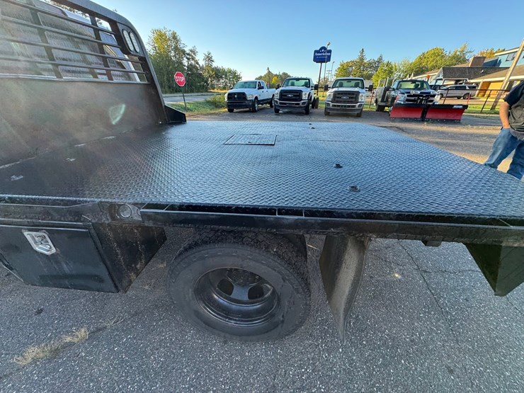 2020-dodge-3500-image-17