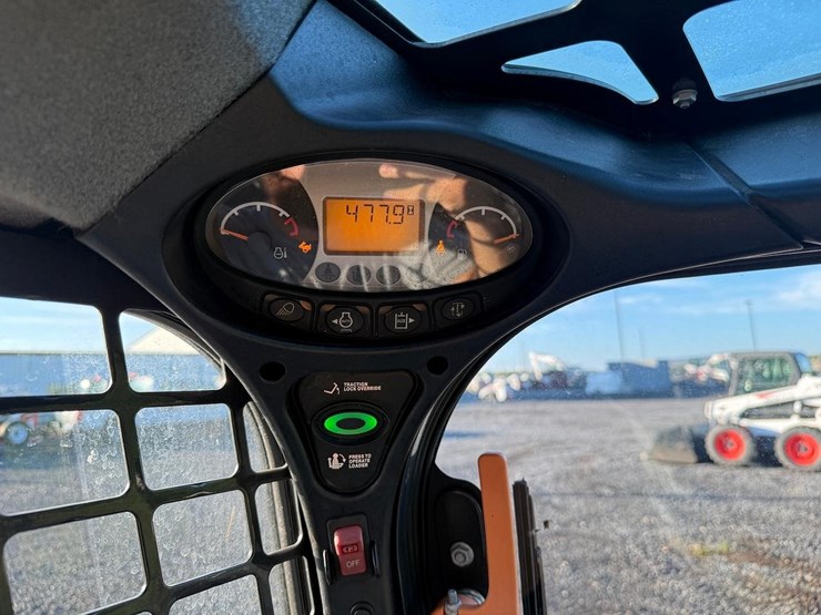 2018-bobcat-s550-image-22