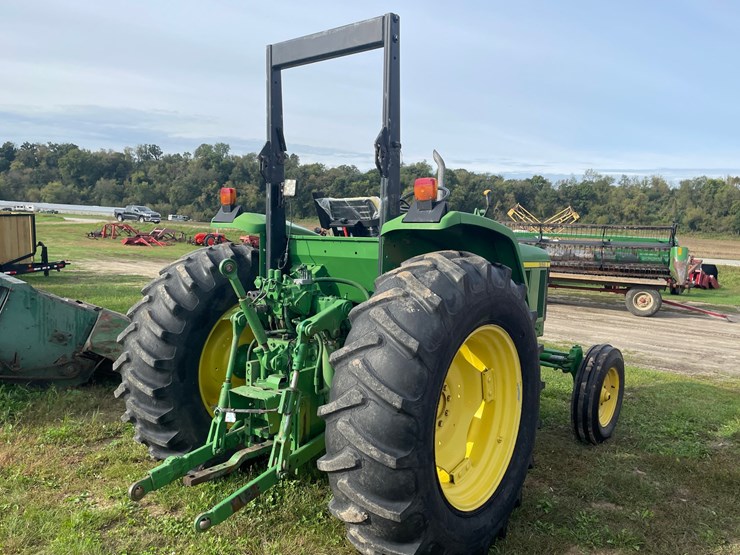 john-deere-6405-image-4