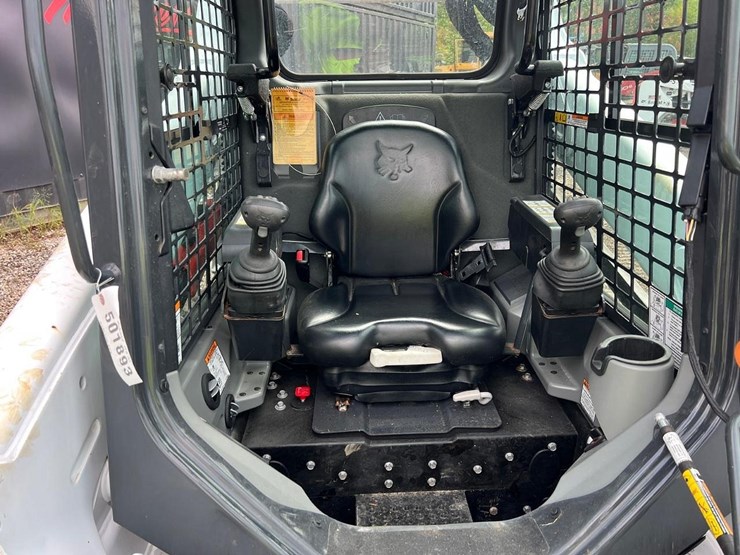 2018-bobcat-s570-image-19