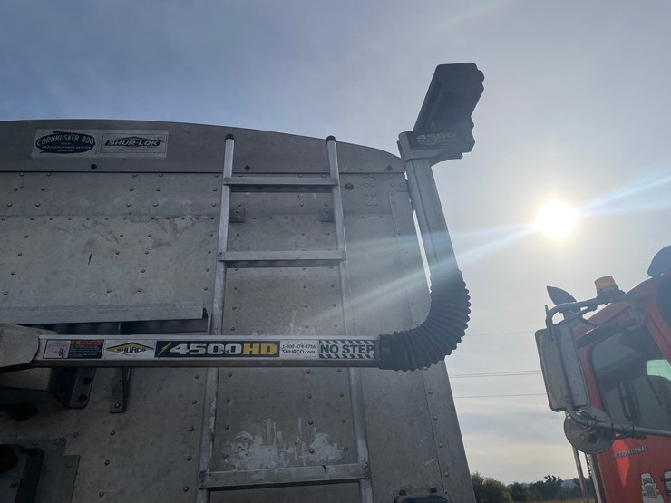 2020-cornhusker-hopper-bottom-image-9