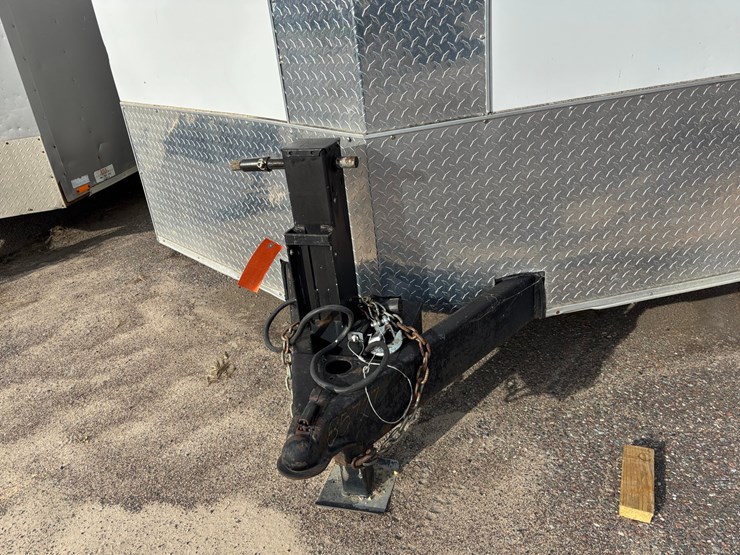 #1321-•-2021-diamond-cargo-enclosed-trailer-with-spray-foam-business-equipment-(no-title)-image-81