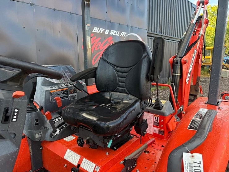 2019-kubota-l47-image-12