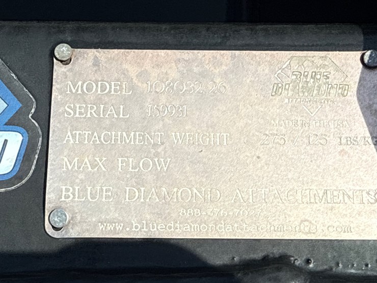 #2039-•-blue-diamond-44"-mini-skid-steer-smooth-bucket-image-4
