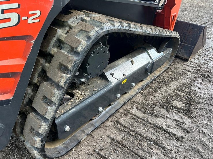 kubota-svl65-2-image-15