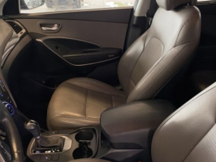 2014-hyundai-santa-fe-sport-image-22