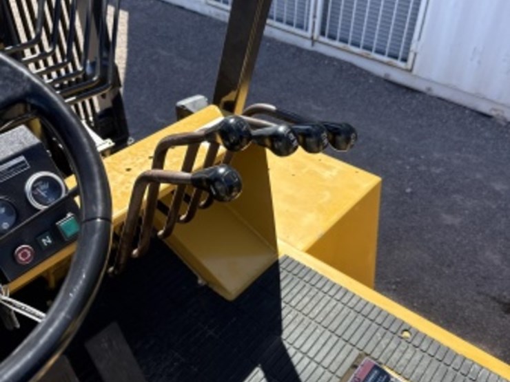 caterpillar-dp115-image-28