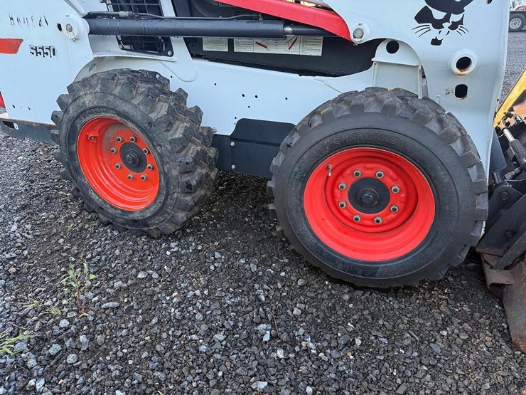 2018-bobcat-s550-image-12