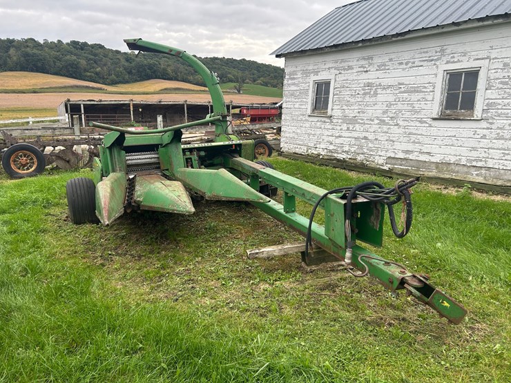 john-deere-3970-image-1