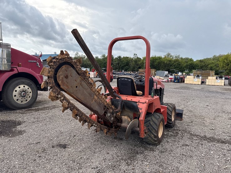 2008-ditch-witch-rt40-image-8