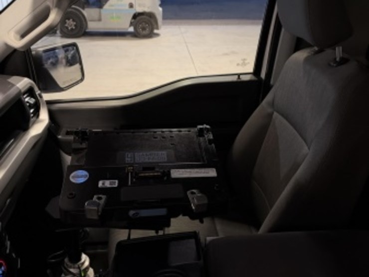 2023-ford-f150-image-21