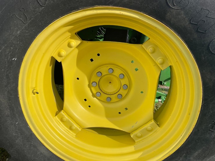 john-deere-6405-image-8