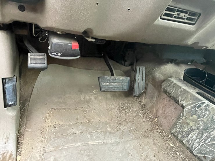 1996-chevrolet-3500-image-29