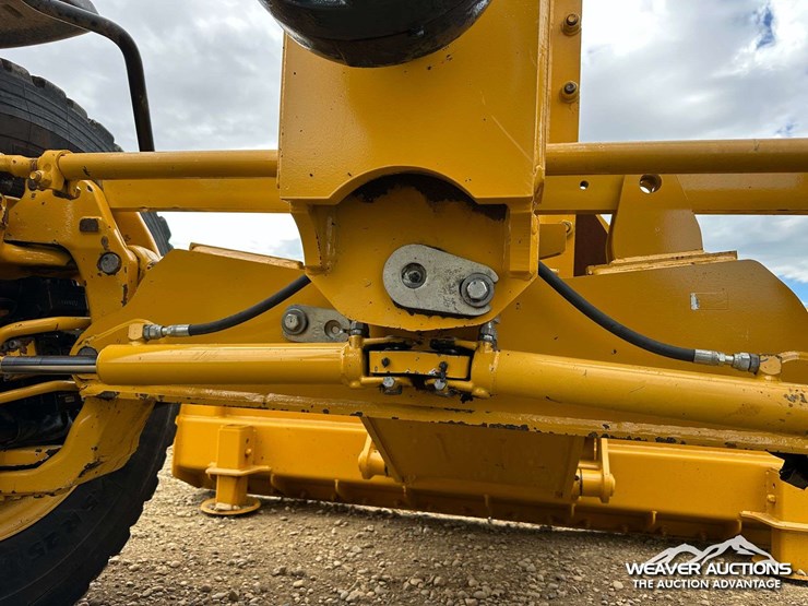john-deere-872-image-55