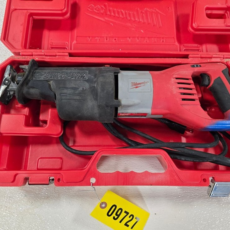 #9727 • Milwaukee Super Sawzall