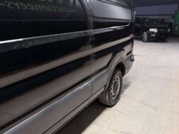 2018-ford-transit-image-5