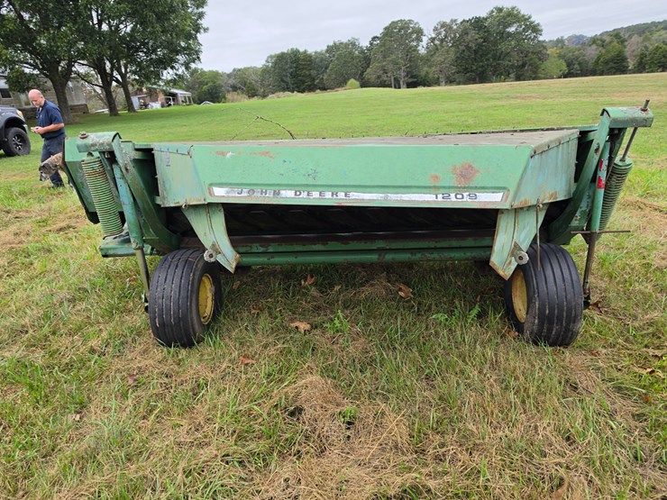 john-deere-1209-image-8