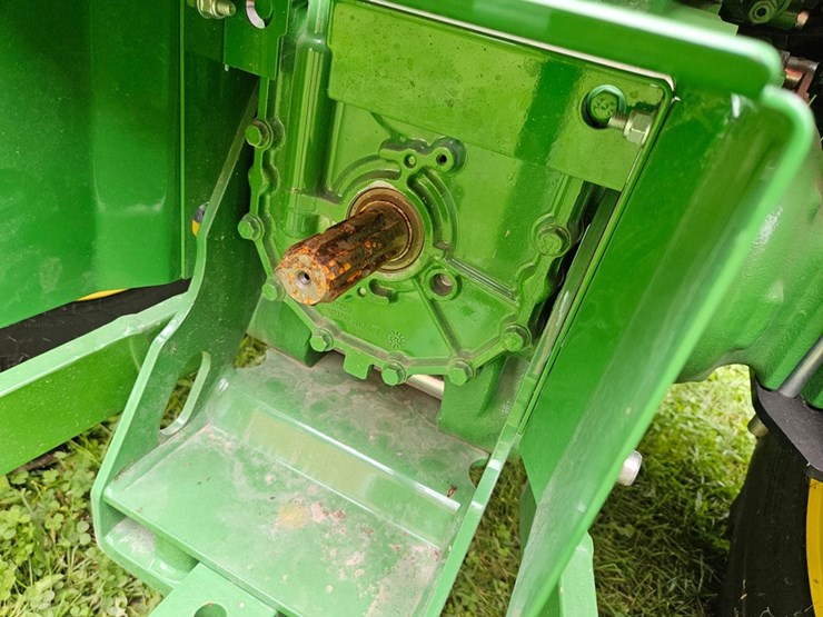 john-deere-4066m-image-16
