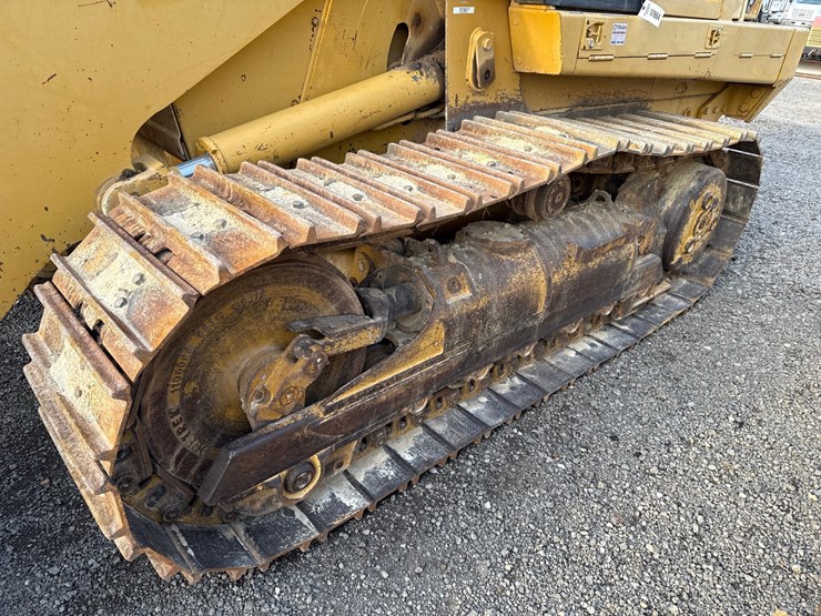 2002-caterpillar-953c-image-12