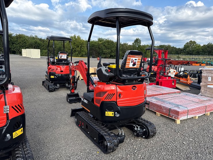 #1074-•-2026-tpm-20kh-mini-excavator-image-7