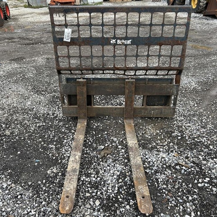 Bobcat 48” Skid Steer Pallet Forks