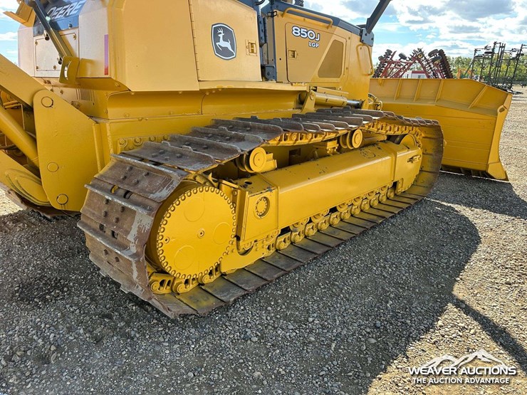 john-deere-10-image-22