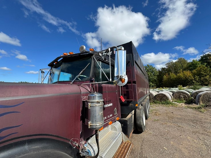 1981-kenworth-w900-image-11
