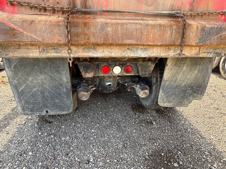 2017-kenworth-t880-image-8