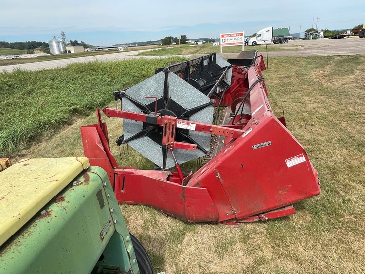 case-ih-820-image-8