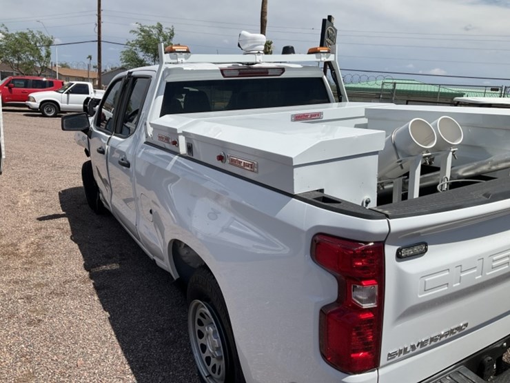 2025-chevrolet-silverado-1500-image-6
