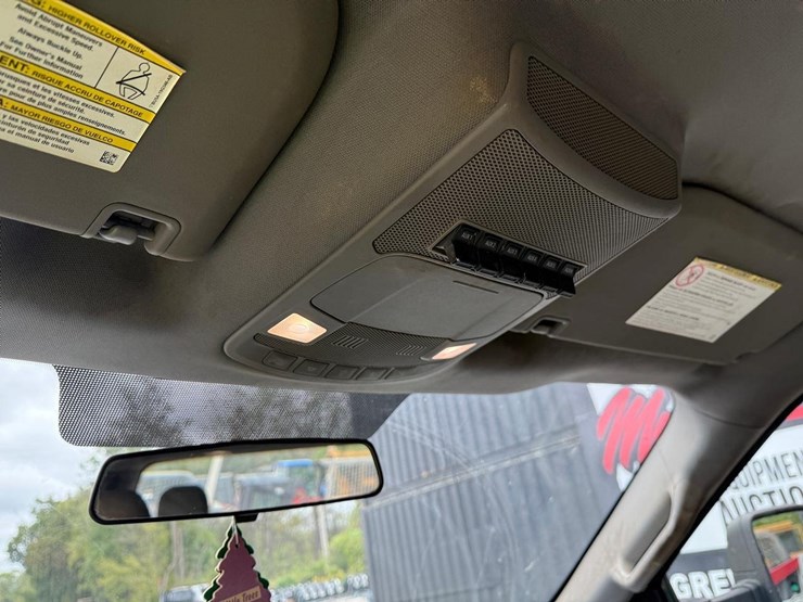 2017-ford-f350-image-37