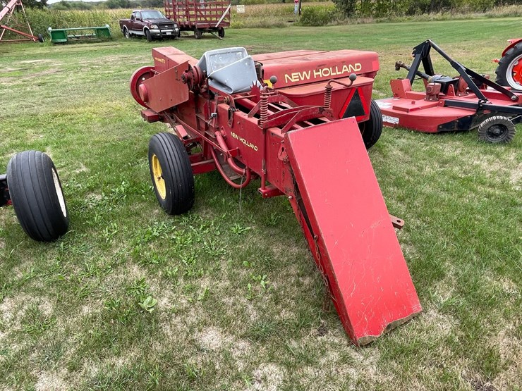 new-holland-hayliner-273-image-7