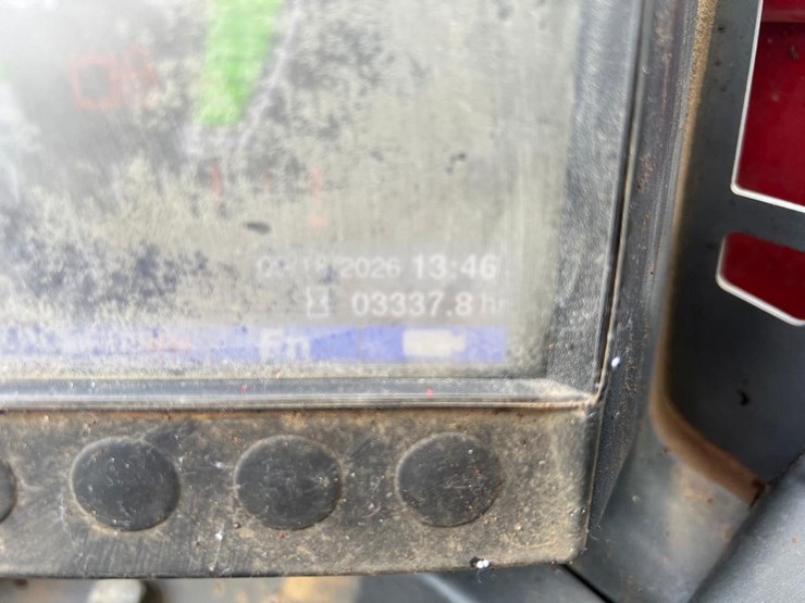 2021-takeuchi-tl8-image-19