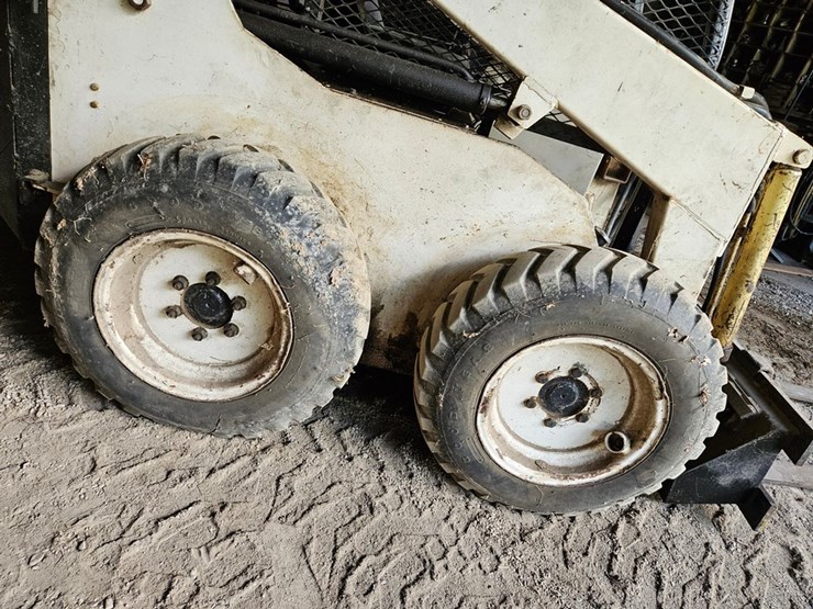 #8703-•-hydra-mac-mmii10-skid-steer-image-24