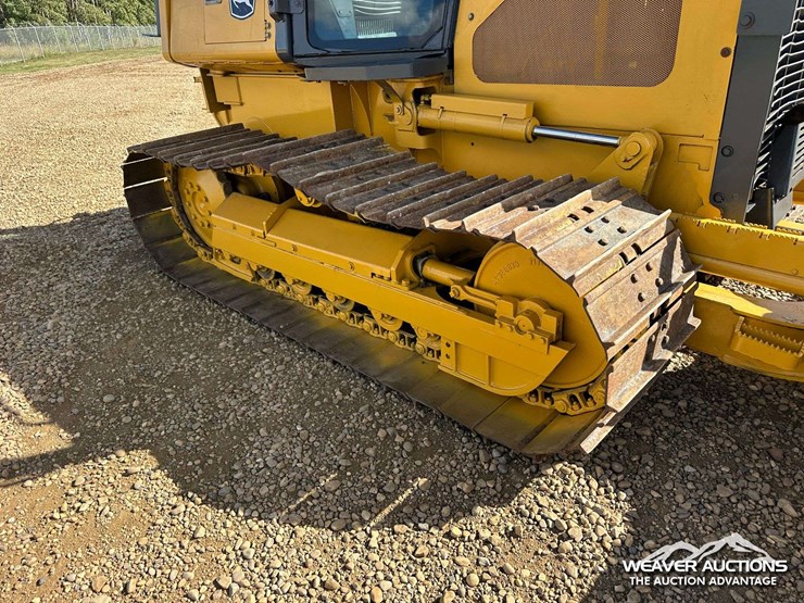 john-deere-8-image-18