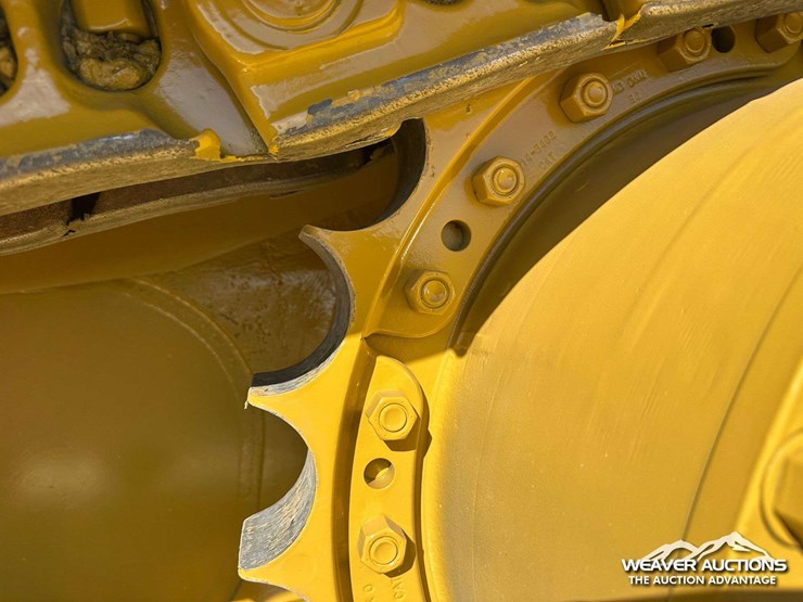 caterpillar-d8r-image-13