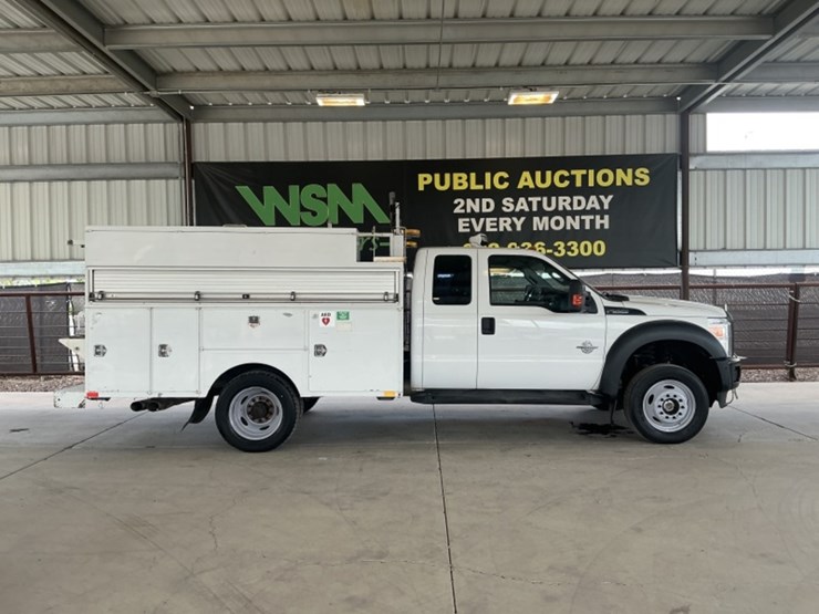 2015-ford-f550-image-1