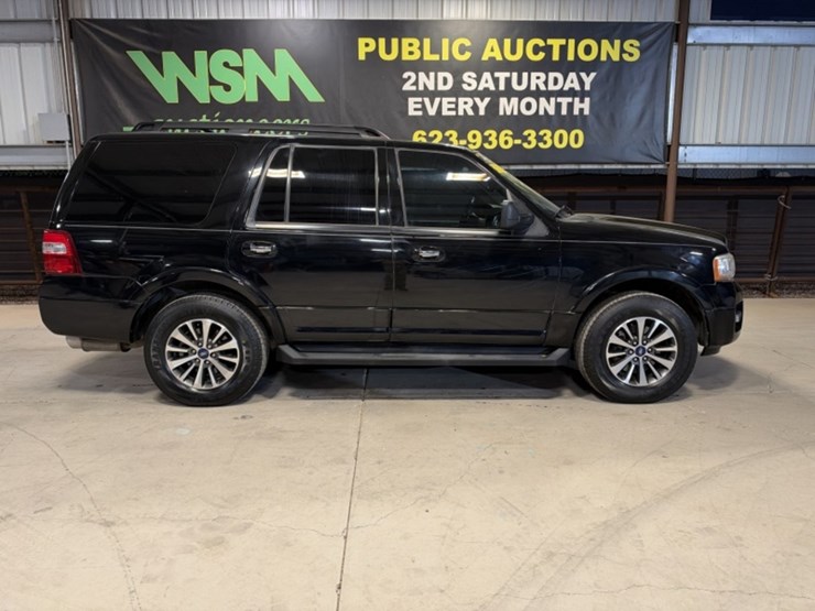 2016-ford-expedition-image-1