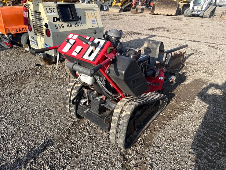 #2067-•-barreto-2324tk-trencher-w/-trailer-image-6