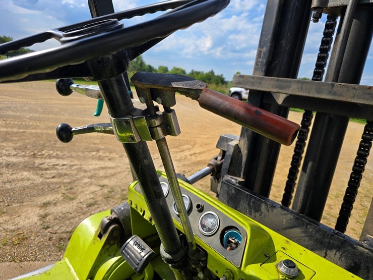clark-c500y100-image-16