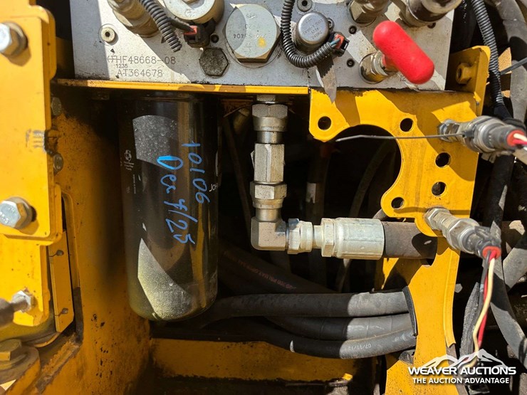 john-deere-10-image-58