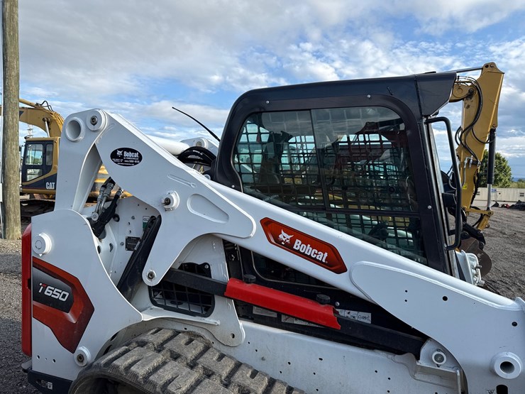 2025-bobcat-t650-image-5