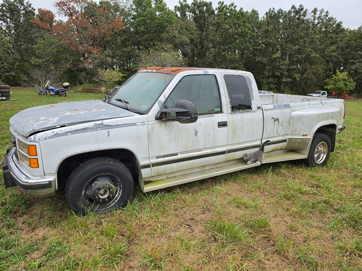 #25253-•-1995-gmc-sierra-pickup-truck-image-3
